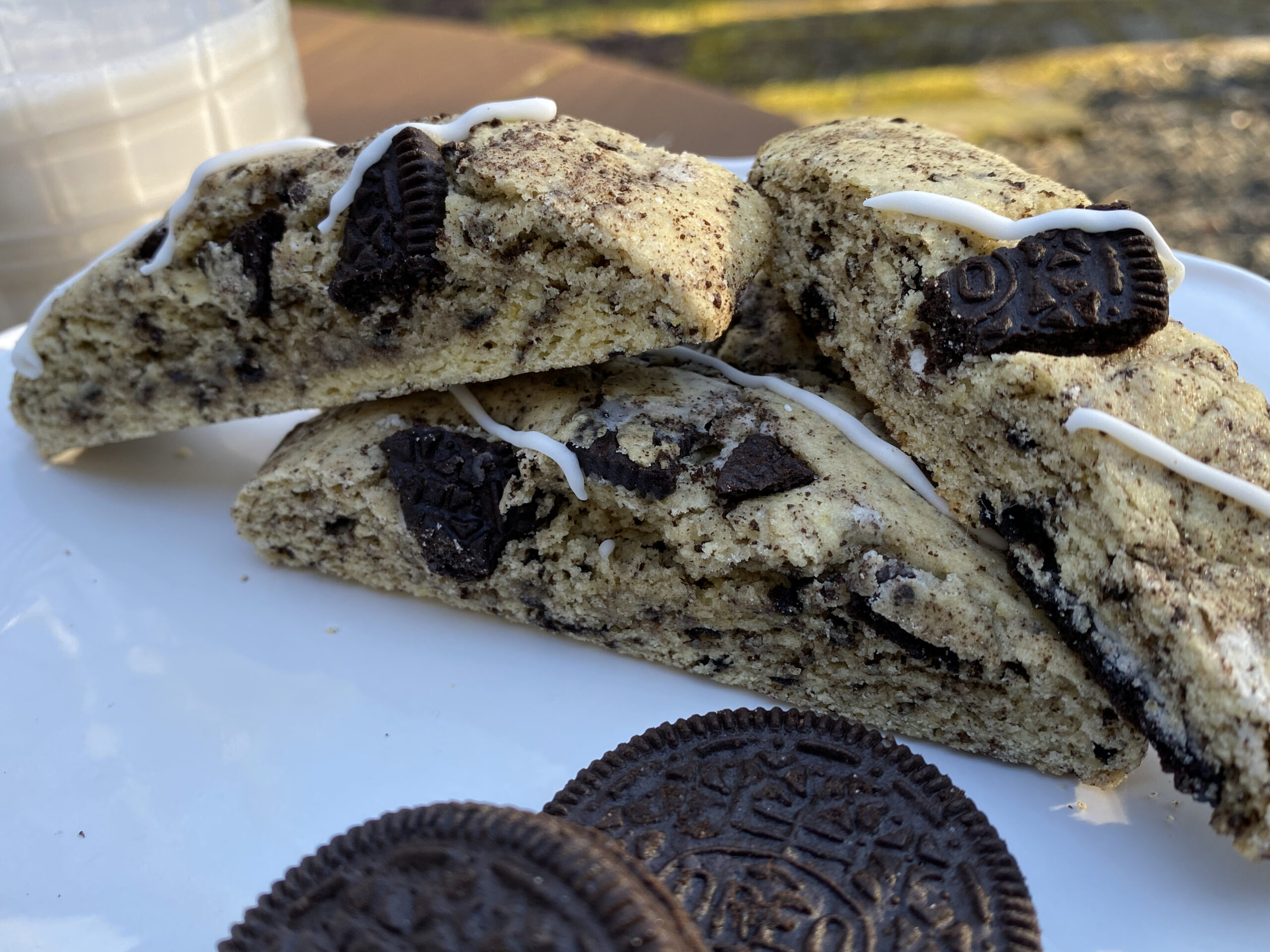 Cookies and Cream Biscotti